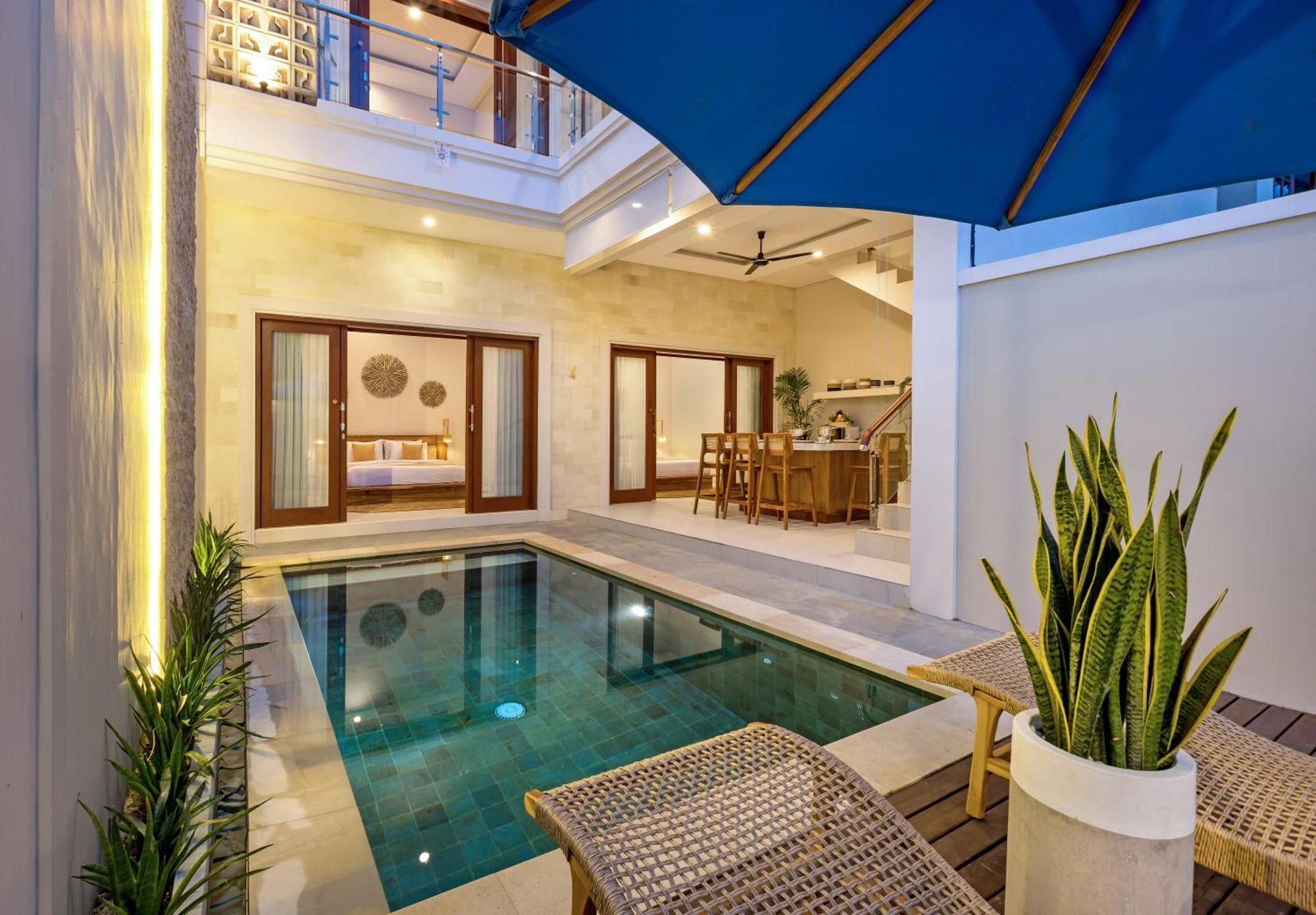 Lavinia - Private Pool - Kuta - Double Six Villa