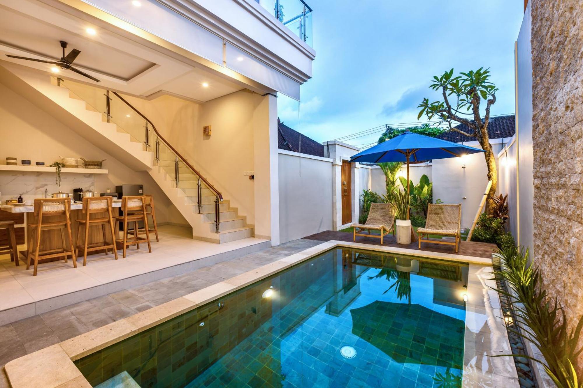 Lavinia - Private Pool - Kuta - Double Six Villa