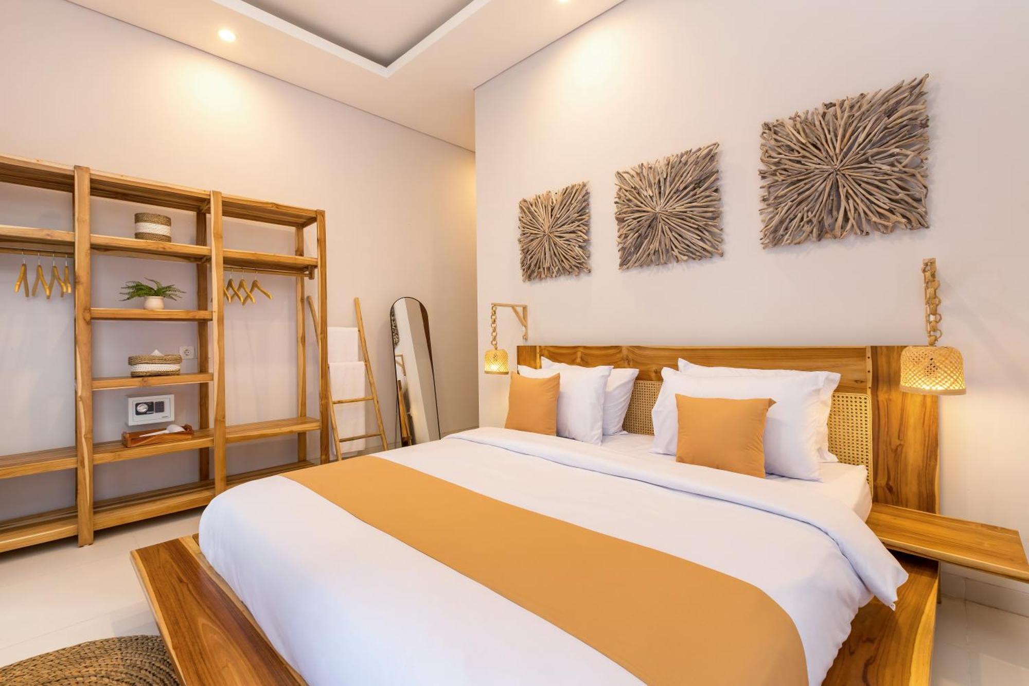 Lavinia - Private Pool - Kuta - Double Six Villa Seminyak (Bali)